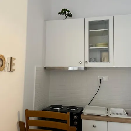 Ekati Apartment